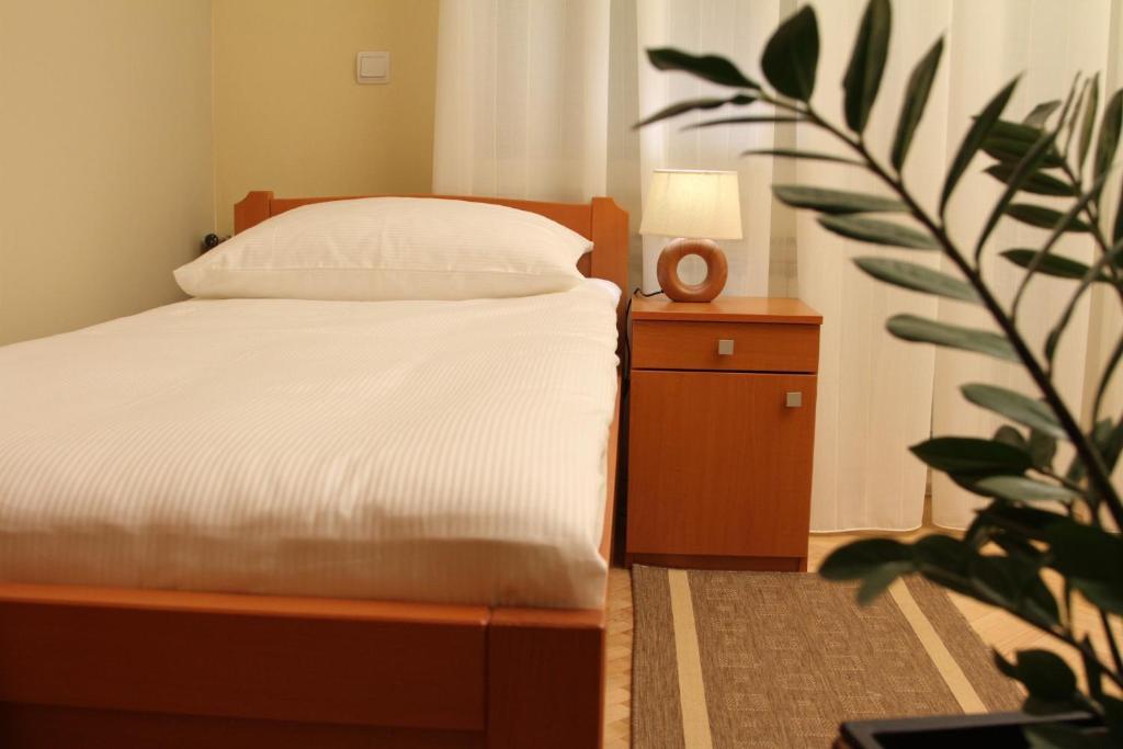Rooms Villa Aria Sesvete Exterior photo
