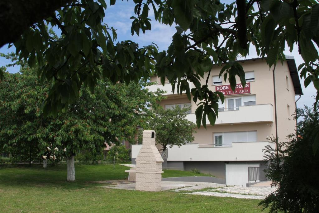 Rooms Villa Aria Sesvete Exterior photo